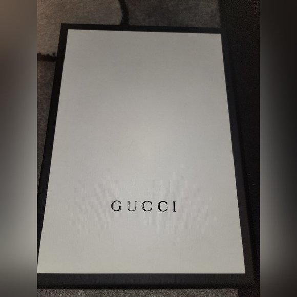 Authentic Gucci GG Marmont Matelasse Small Bag 443497 - Picture 9 of 14